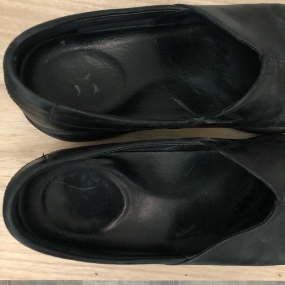 Dansko Black Leather Abigail Slip On Loafer 38 - Picture 5 of 10